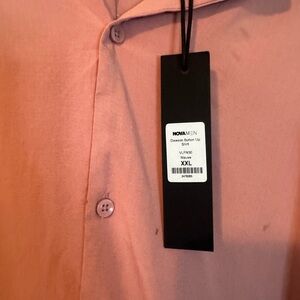 Fashion Nova Men's Coral Button-Up Shirt